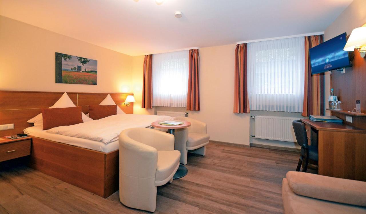 Hotel Burgfrieden 바일슈타인 외부 사진